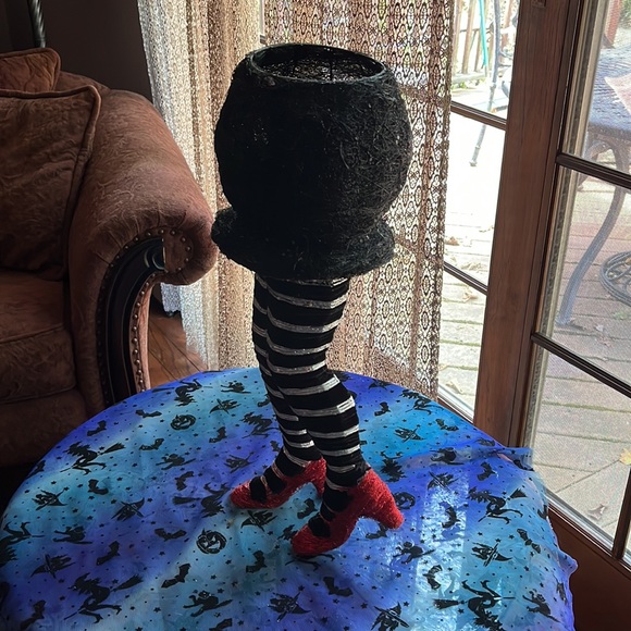 Halloween 🎃 decor - Picture 2 of 5